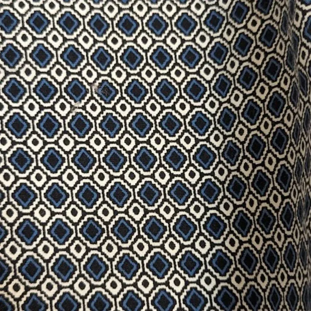 HILARY RADLEY Women's Capri Pant Size 12 Stretch Geometric Straight Mid Rise - Picture 3 of 15